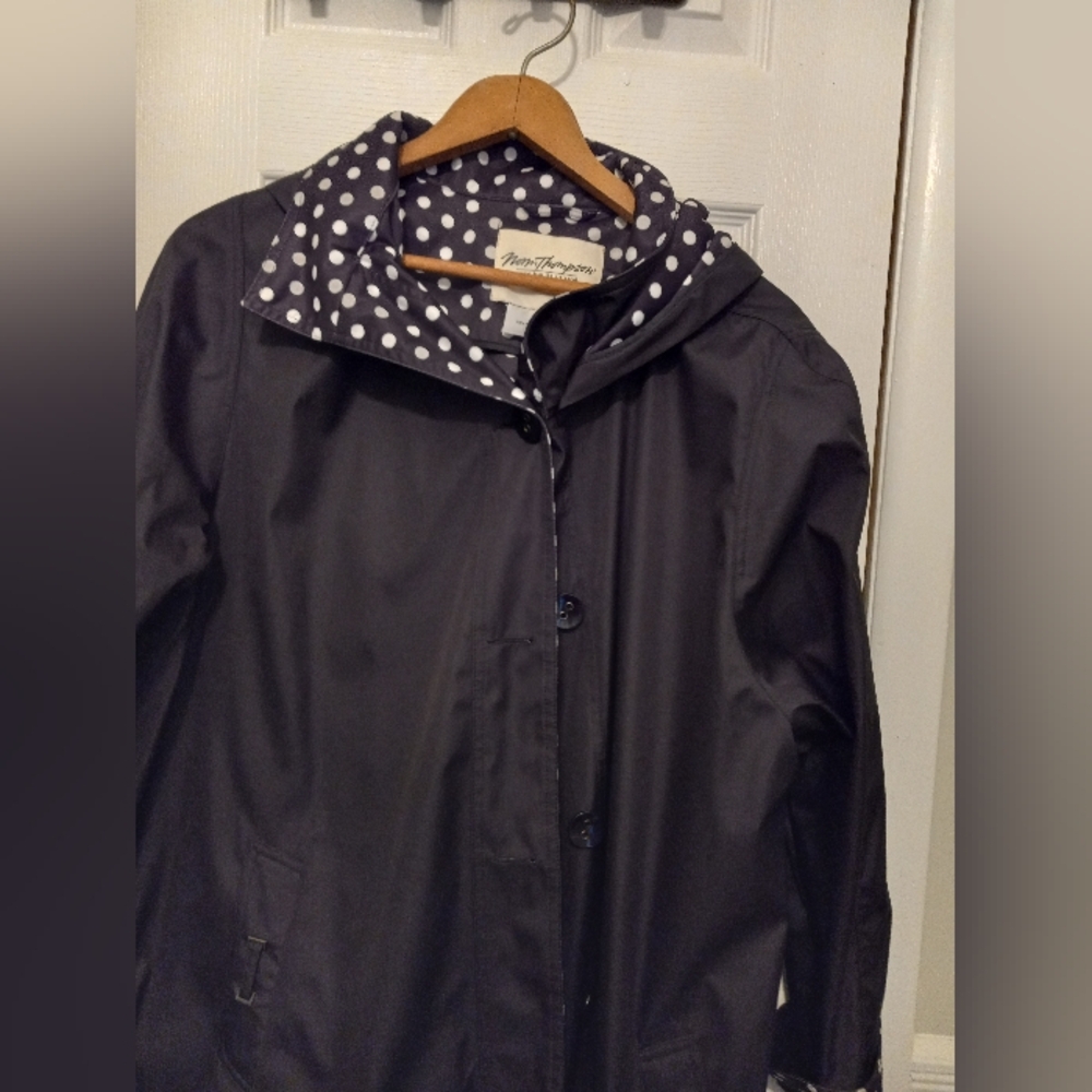 Norm Thompson Black and White Polka Dot Reversible Raincoat - Picture 3 of 6
